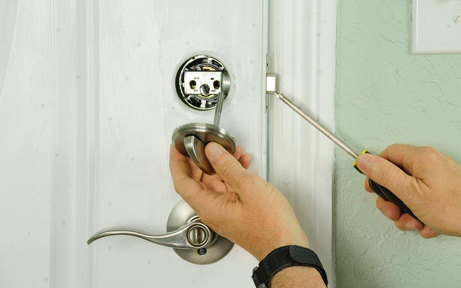 comment ouvrir une porte avec une radio Créteil